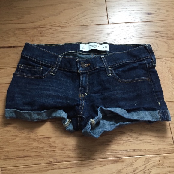 Abercrombie & Fitch Pants - 💰NWOT dark wash shorts